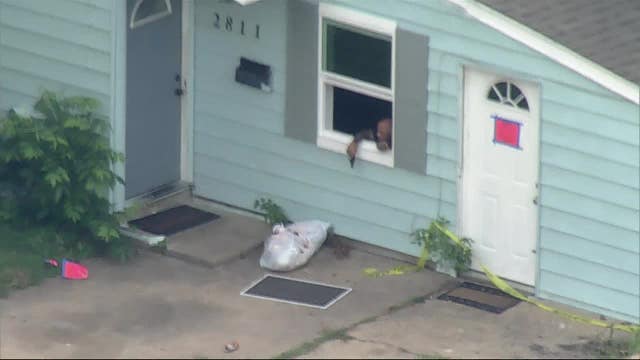Richland Hills police arrest armed arson suspect after standoff at fire damaged home