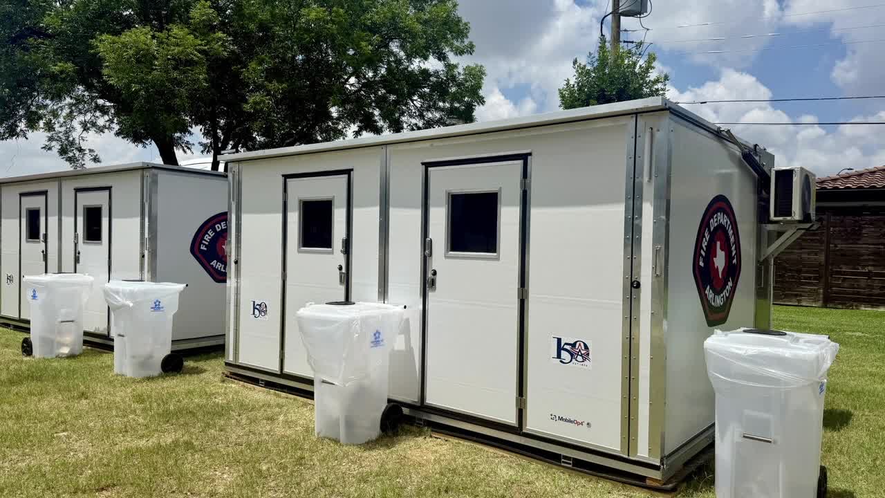 World Cup fans 'beat the heat' in Arlington ahead of Wednesday's match