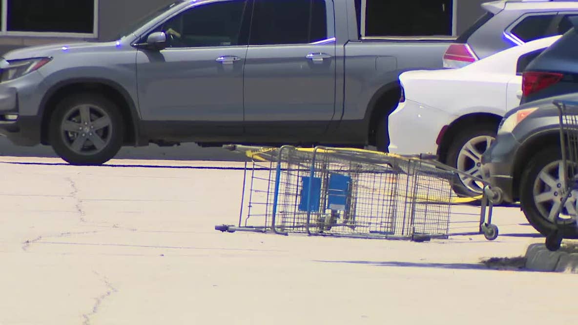 Fort Worth Walmart parking lot stabbing leaves 1 hospitalized