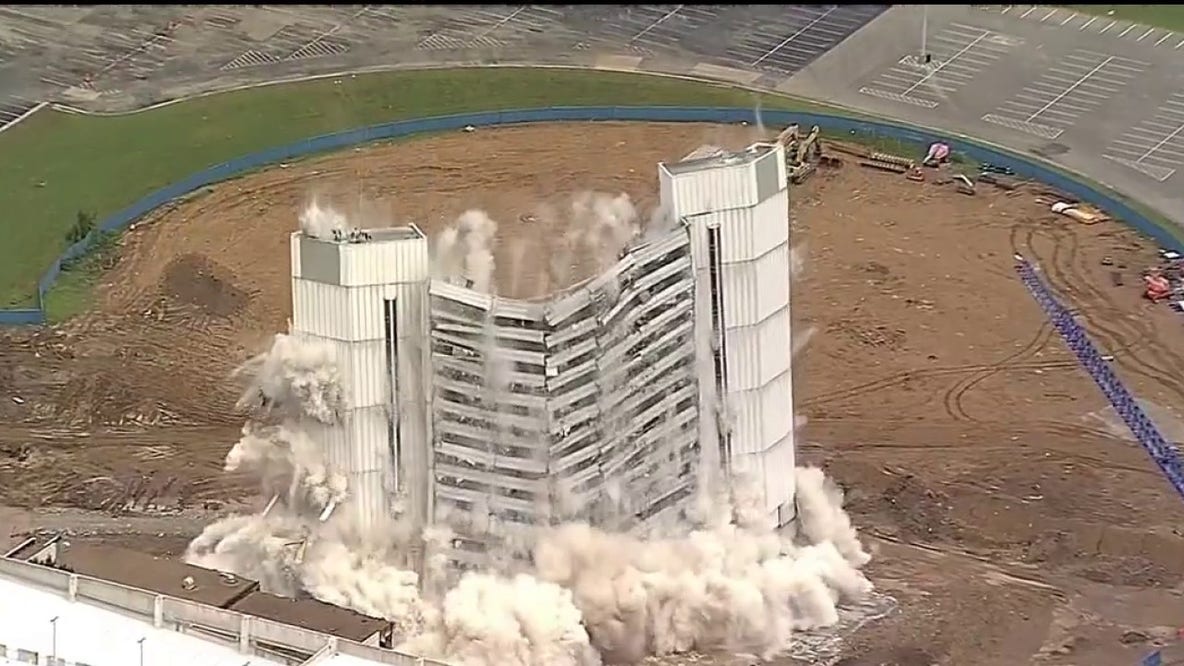 Arlington Sheraton implosion: 40-year-old hotel demolition makes way for new $500M Loews resort