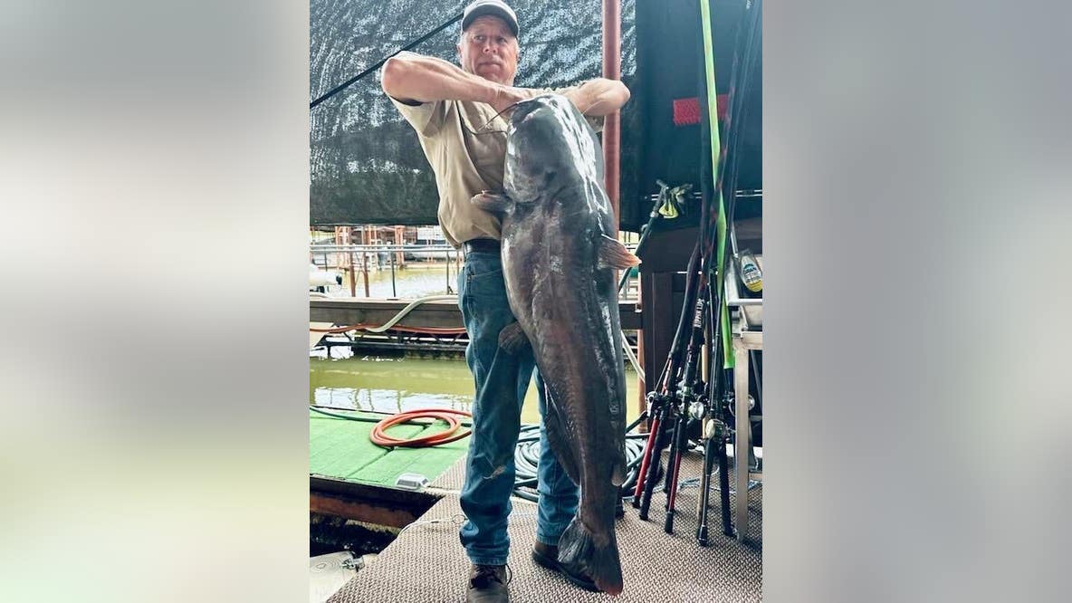 Angler reels in massive 75-pound catfish at Lake Texoma over Memorial Day weekend