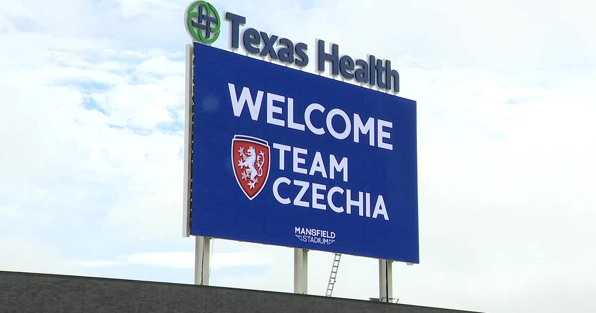 FIFA World Cup 2026: Czechia national team hosts open training session at Mansfield Stadium