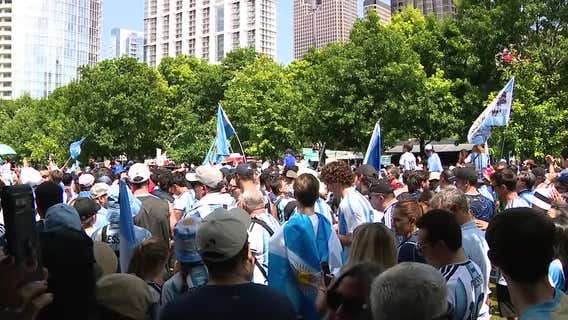 Klyde Warren Park swarmed by Argentina fans ahead of Dallas World Cup match