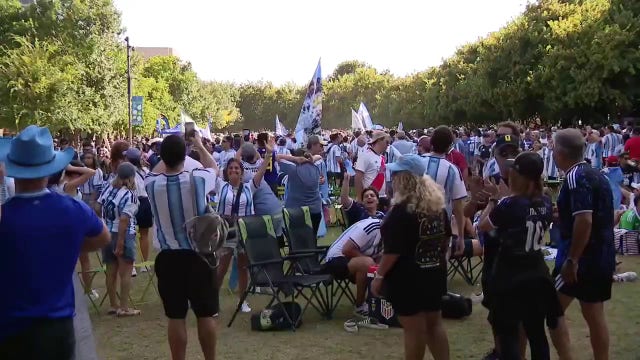 Argentina fans take over Klyde Warren Park before World Cup match