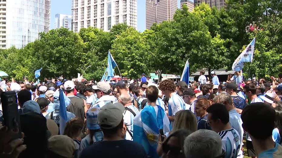 Klyde Warren Park swarmed by Argentina fans ahead of Dallas World Cup match — FOX 4 Dallas
