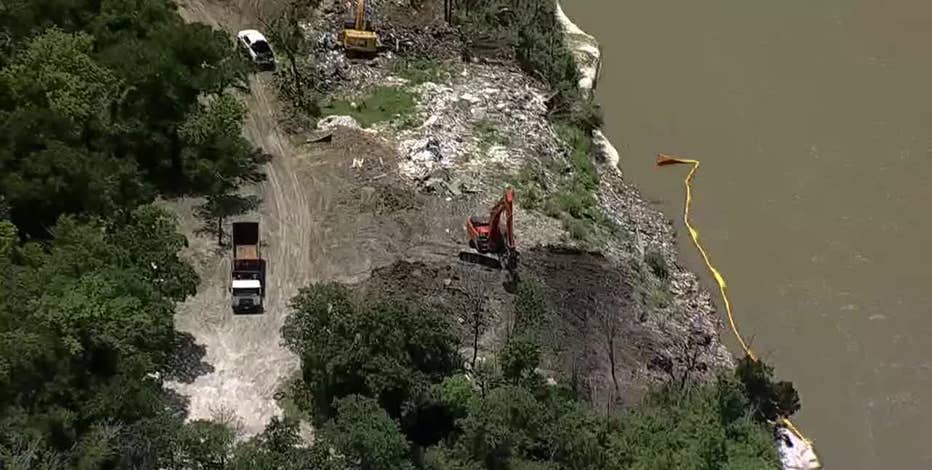 Dallas begins cleanup at Trinity River illegal dump site