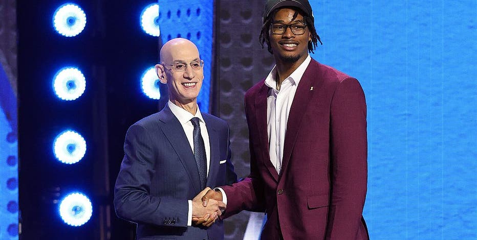 2026 NBA Draft: Mavs select Michigan's Morez Johnson Jr. with No. 9 pick