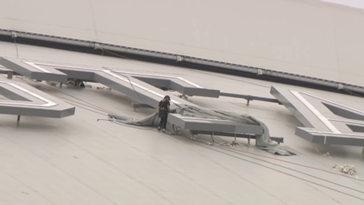 Dallas Stadium transforms back into AT&T Stadium