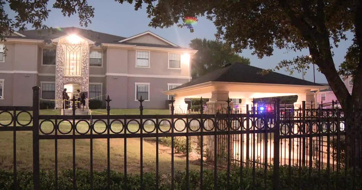 Southeast Dallas Apartment Shooting Injures 4 FOX 4 Dallas Fort Worth Southeast Dallas Apartment Shooting Injures 4 FOX 4 Dallas Fort Worth