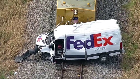 Train slams into FedEx truck in Texas killing 1, injuring another