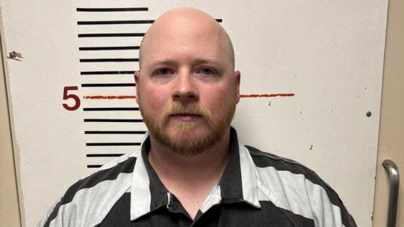 Former Texas deputy pleads guilty to child exploitation charges, faces 60 years