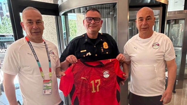 Egypt players, coaches meet with Dallas Police meet after viral confrontation with officer
