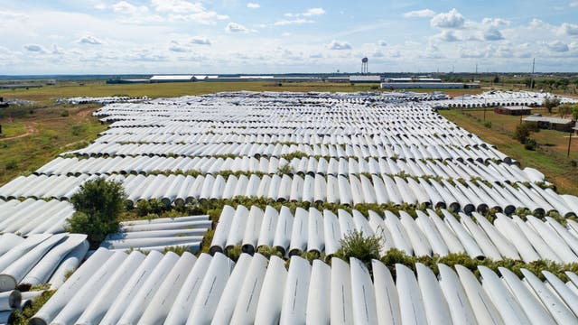 Wind turbine company must start cleanup process at Texas facilities, court says