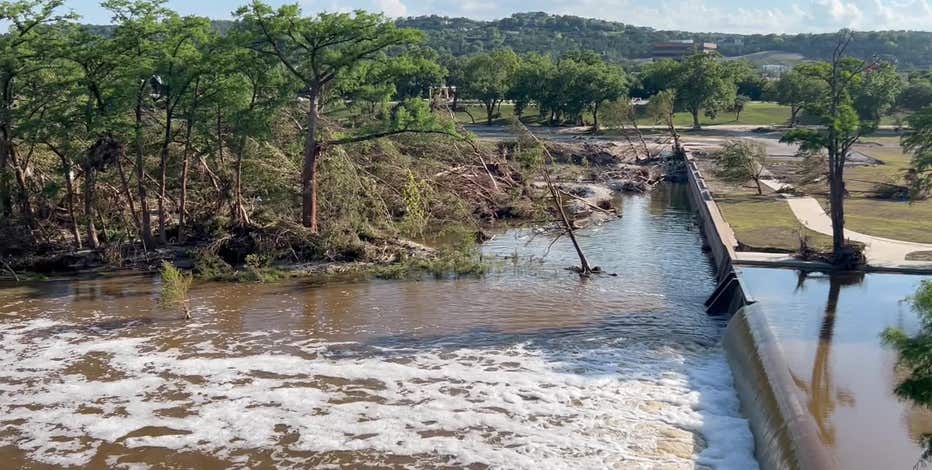 Texas Hill Country recovers from flooding that killed 2 as heavy rain continues elsewhere