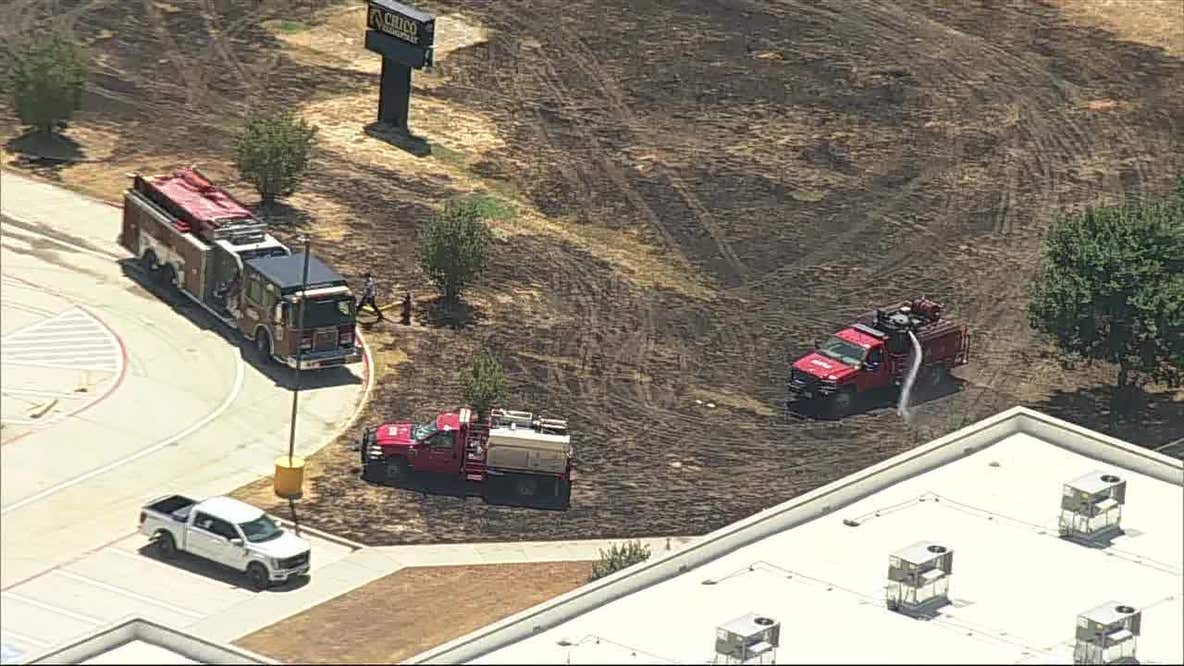 Chico Elementary School grass fire prompts evacuation