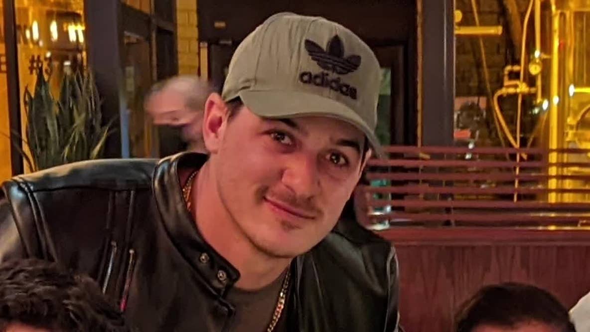 Ex-Texas Rangers prospect and San Diego Padres coach arrested by ICE at airport