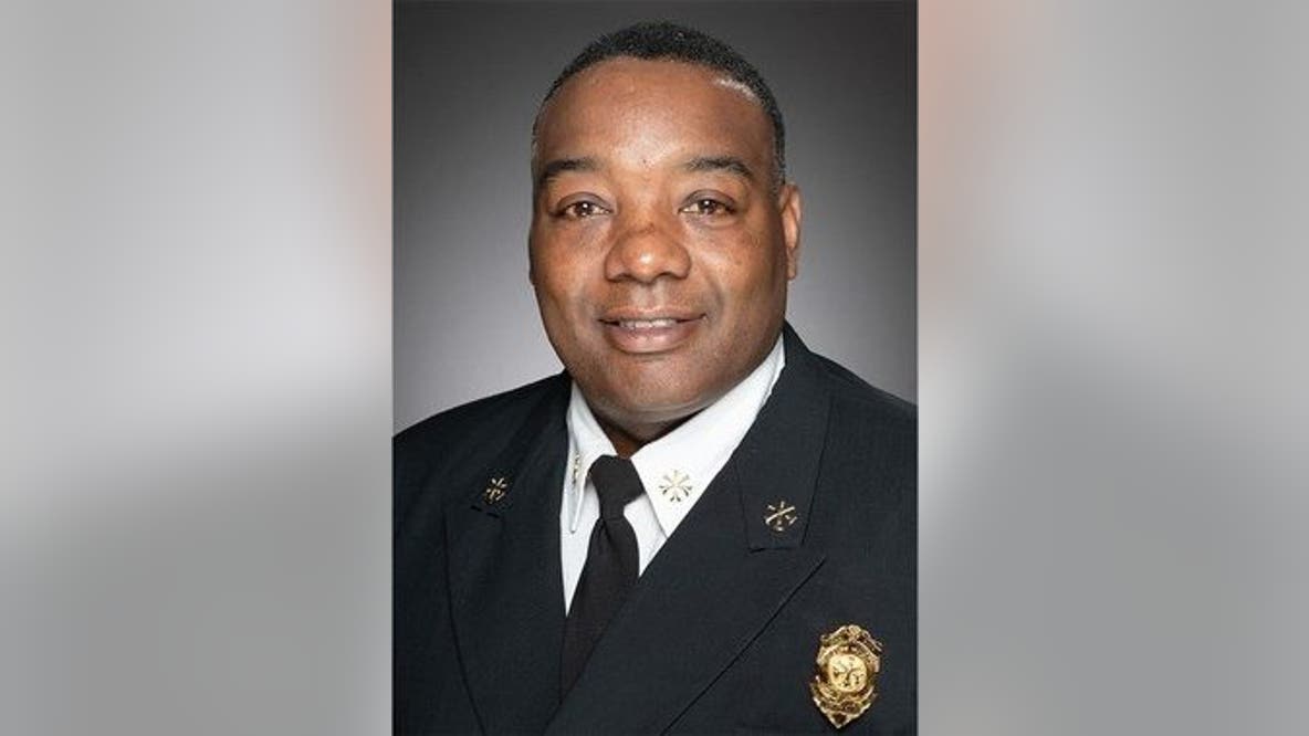Fort Worth fire chief Raymond Hill to retire after 30 years of service