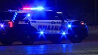 Dallas police search for gunman after woman shot in Pleasant Grove