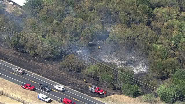 Brush fire burns south on Granbury Highway south of Weatherford