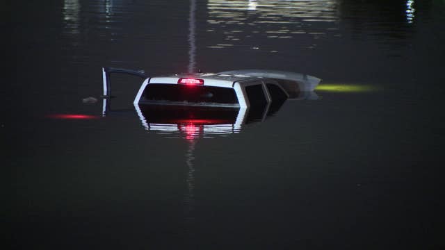 Driver found fatally shot inside vehicle submerged in West Dallas' Fishtrap Lake
