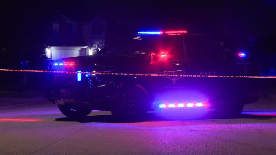 Fatal Northwest Fort Worth shooting leads to standoff with barricaded suspect — FOX 4 Dallas