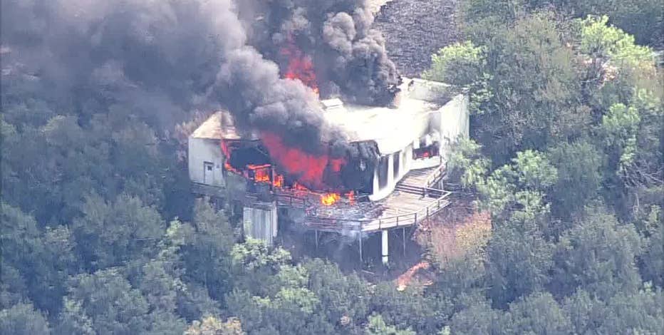 Palo Pinto wildfire grows to 50,000+ acres, multiple structures affected