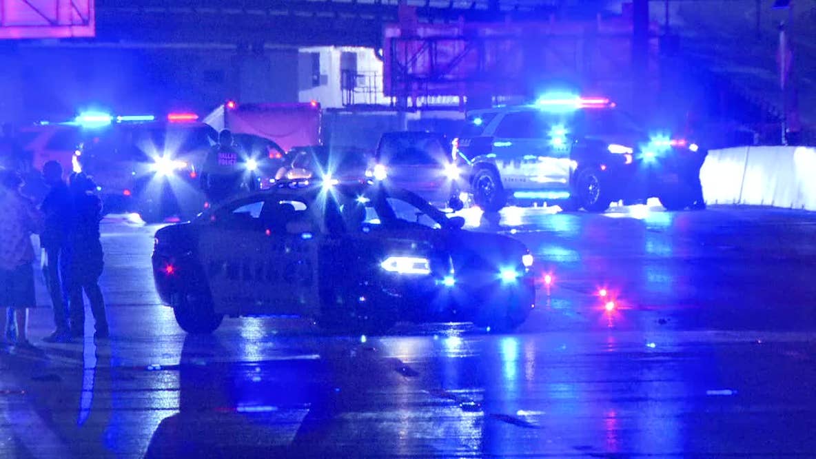 Pedestrian fatality shuts down eastbound I-30 in Dallas near Fair Park