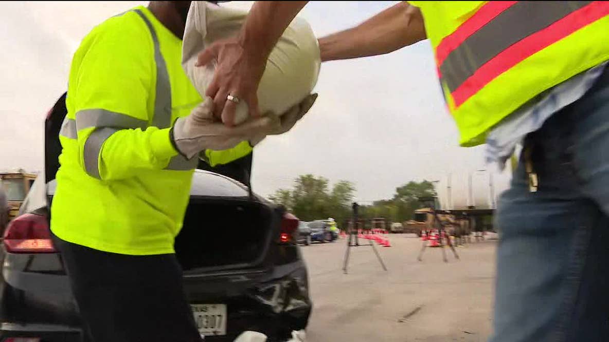 Fort Worth distributes free sandbags ahead of heavy rain threat