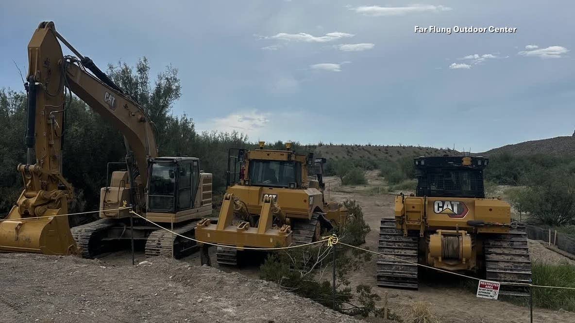 Big Bend border wall opponents campaign for project to end for good