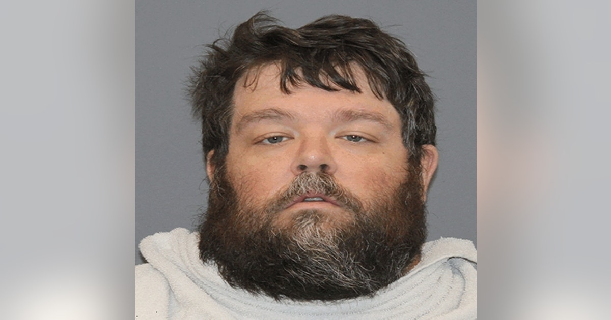 Richardson teacher arrested on online minor solicitation charge