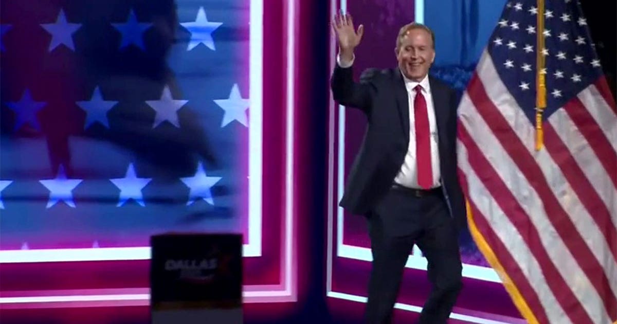 Paxton asks Republicans for prayers, votes at midterm convention