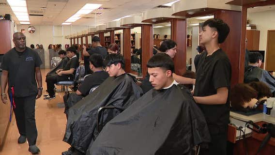 Dallas ISD high school offers barber classes
