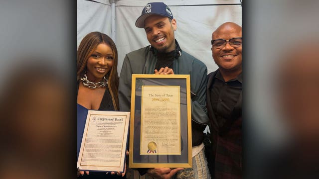Jasmine Crockett faces backlash after honoring Chris Brown at Arlington concert
