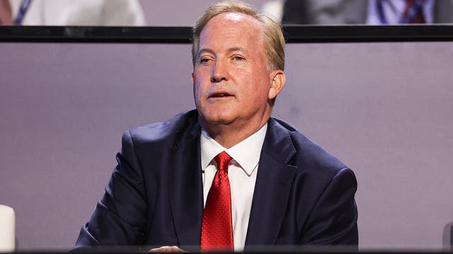 Ken Paxton details childhood eye injury during Dallas USHBC event