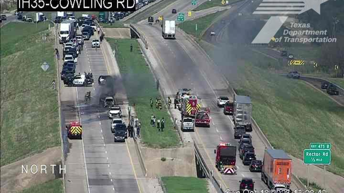 Multi-vehicle crash and fires shut down southbound I-35 in Denton County
