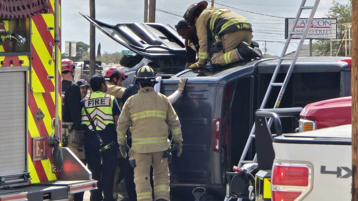 Midland police cruiser involved in rollover crash on Sunday, 4 injured