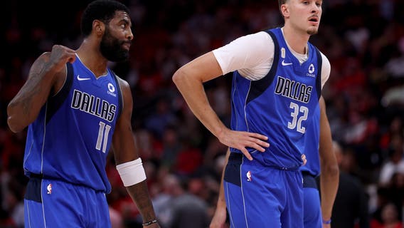 Mavs' slow start dooms them in season-opening loss to Rockets