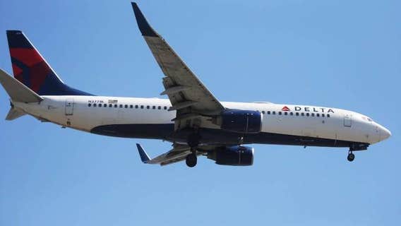 Atlanta-bound Delta flight aborts takeoff as plane lands ahead