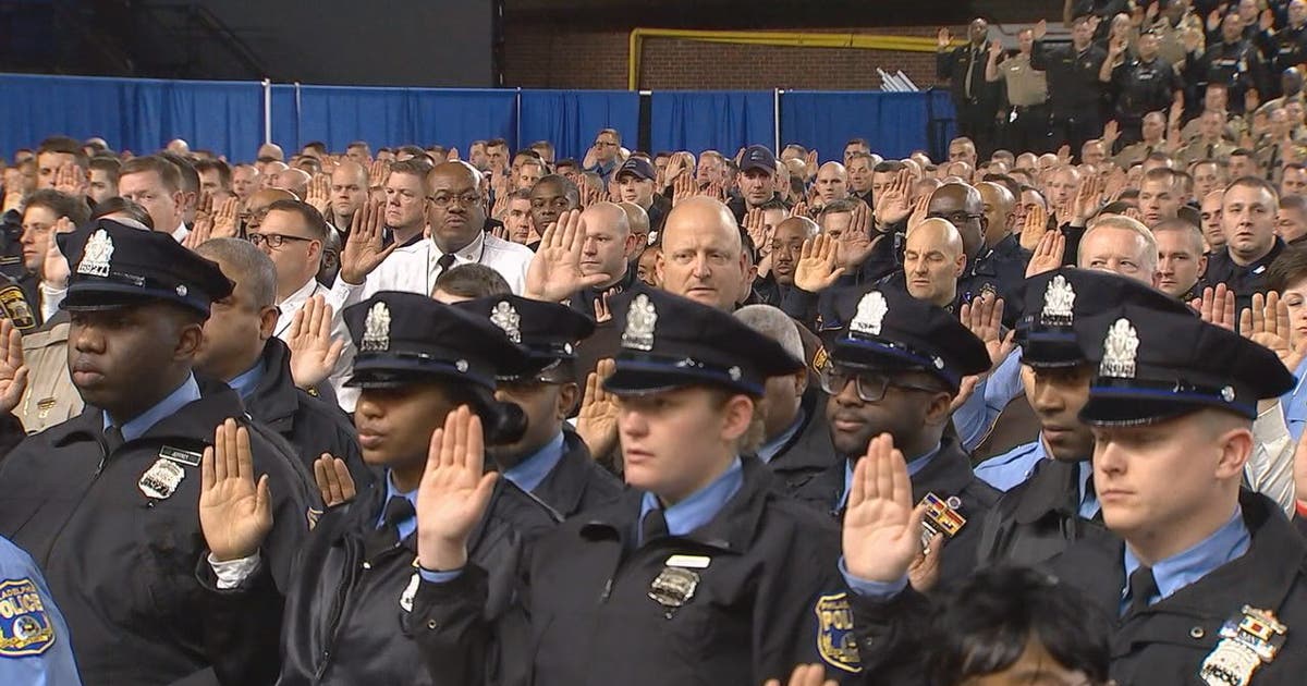 3,500 law enforcement officers sworn in as special deputy US Marshals ...