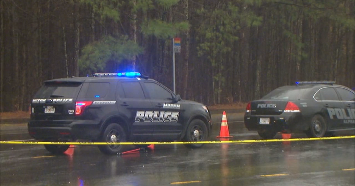Woman struck, killed by two cars in Alpharetta | FOX 5 Atlanta