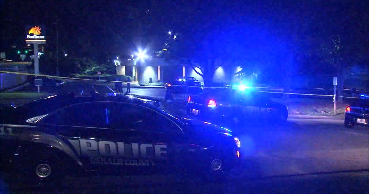 Police: Father and son overtake home invasion suspect | FOX 5 Atlanta