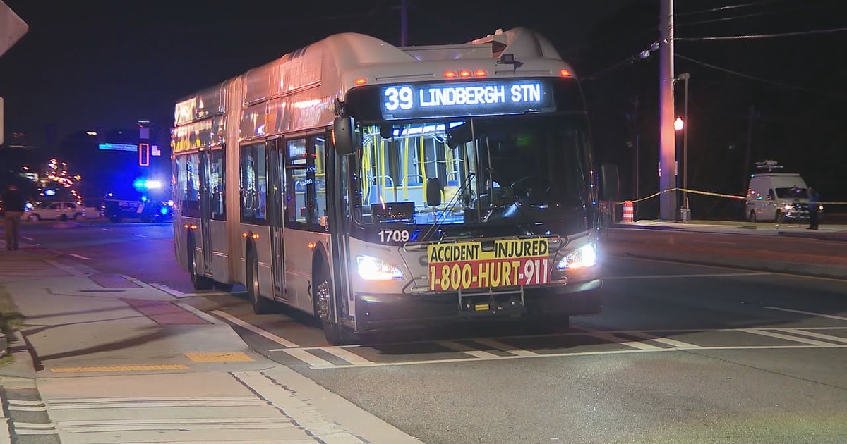 GSP: Man dies trying to get on MARTA bus | FOX 5 Atlanta