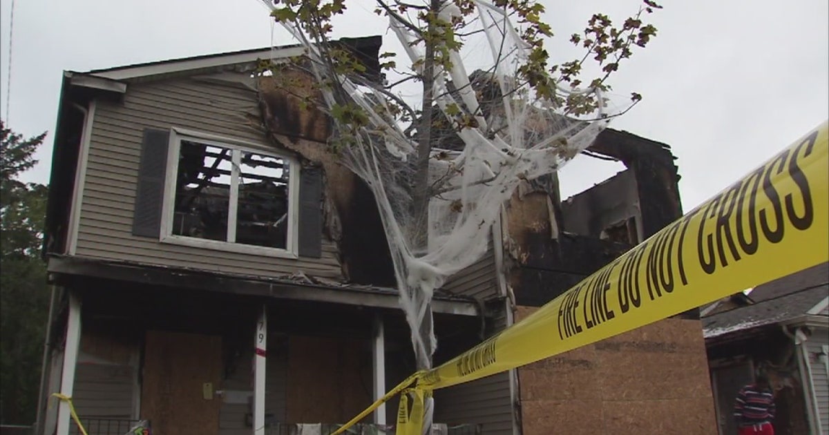 Young teen rescues family of 9 from burning home | FOX 5 Atlanta