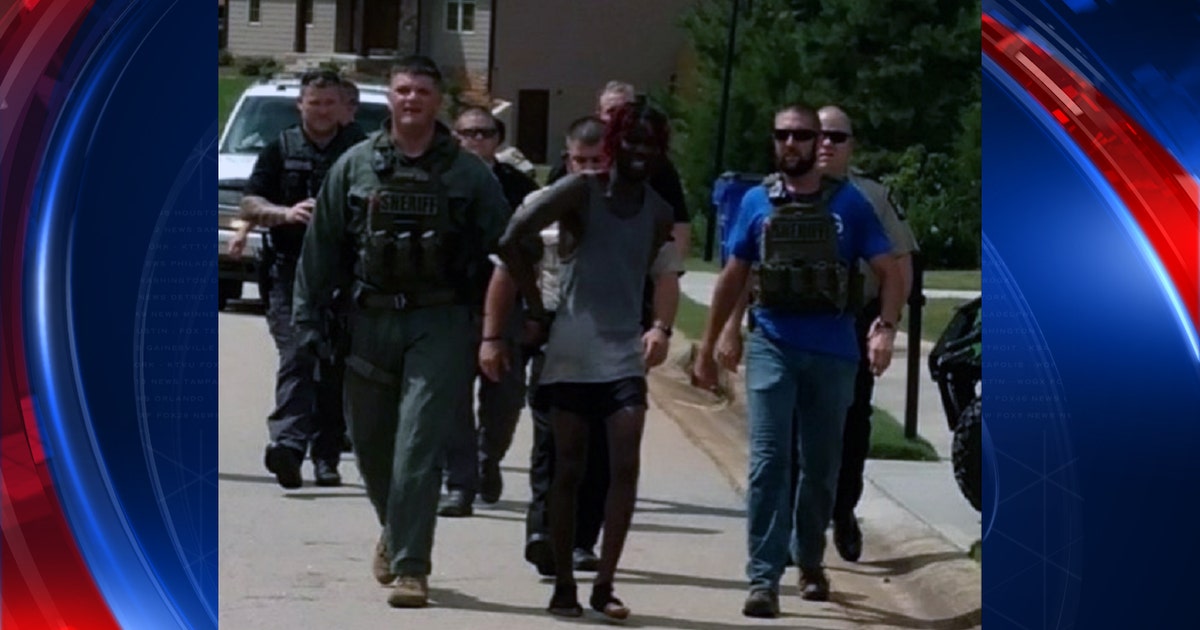 Deputies: Man captured after chase, leaving child in car | FOX 5 Atlanta