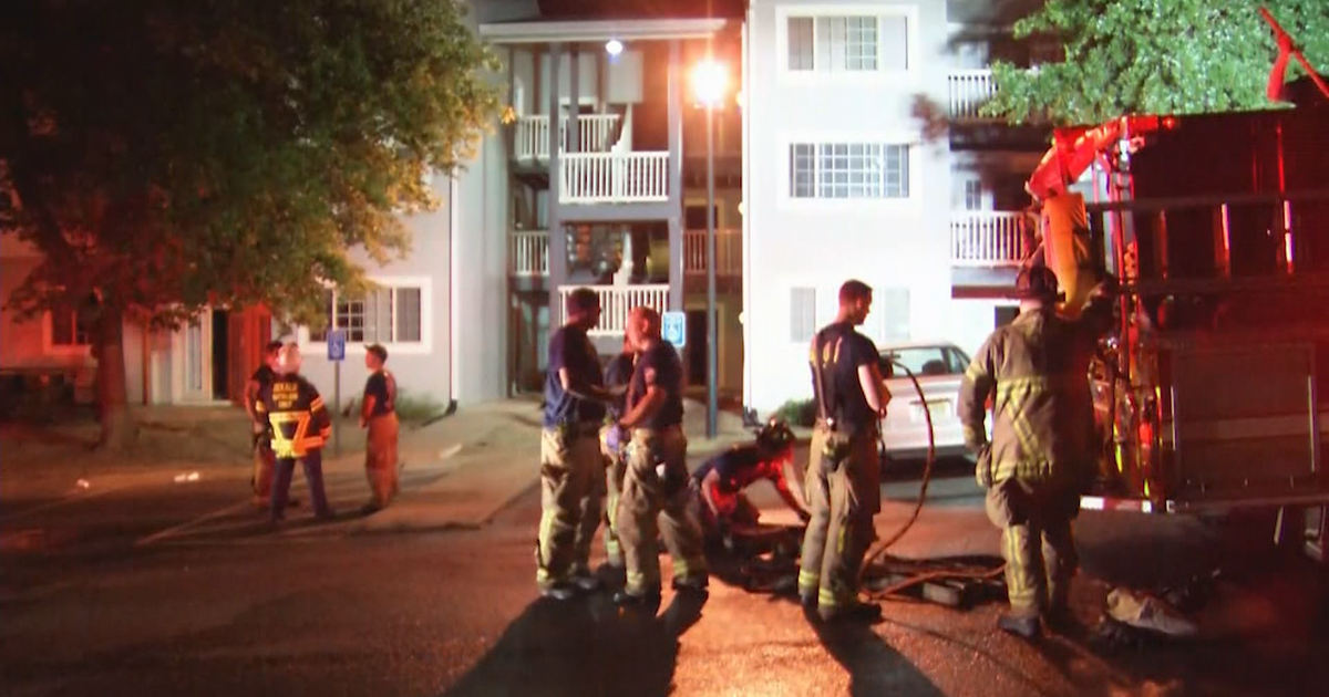 DeKalb County apartment fire displaces 9 people | FOX 5 Atlanta