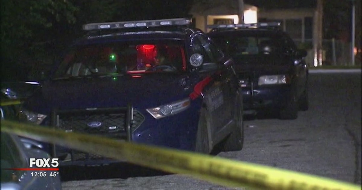 Two Injured at New Year's Eve Party in SW Atlanta | FOX 5 Atlanta