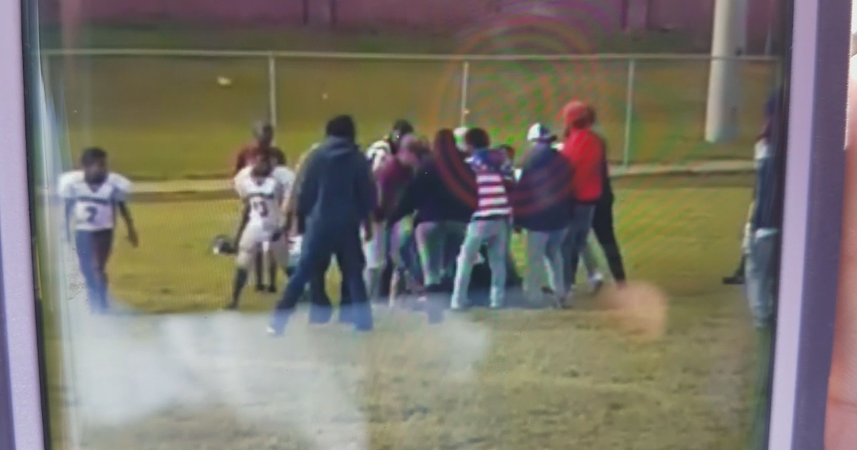 Children, parents, coaches brawl during youth football game | FOX 5 Atlanta