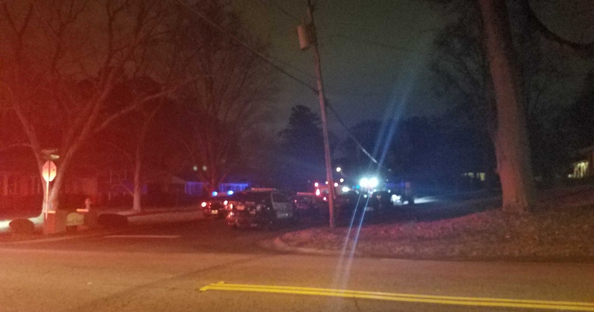 Police: Man in custody after SWAT standoff in Smyrna | FOX 5 Atlanta