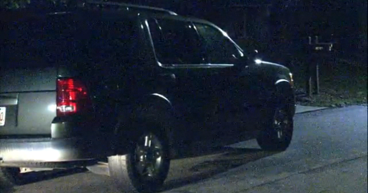 Police: Car stolen with three children inside | FOX 5 Atlanta