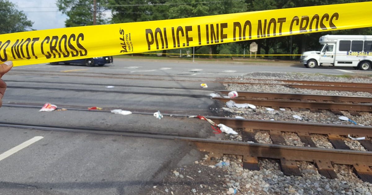 Man struck by train in Atlanta dies | FOX 5 Atlanta